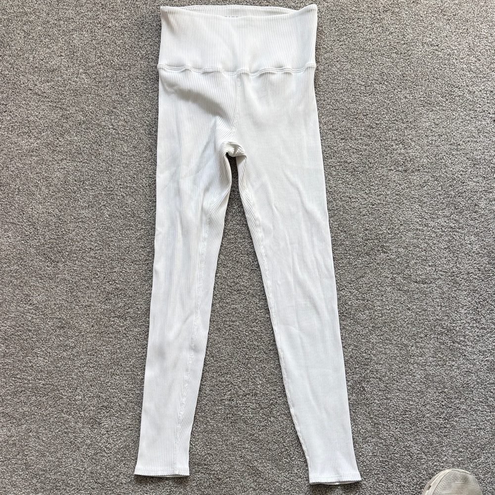 Carbon38 White Ribbed Leggings